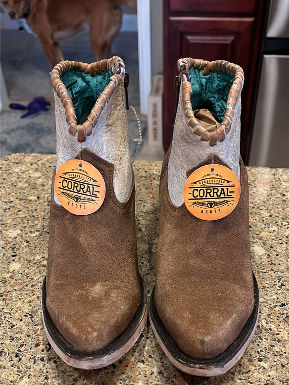 Corral women’s Brown Suede Western Ankle Boots 7.5M